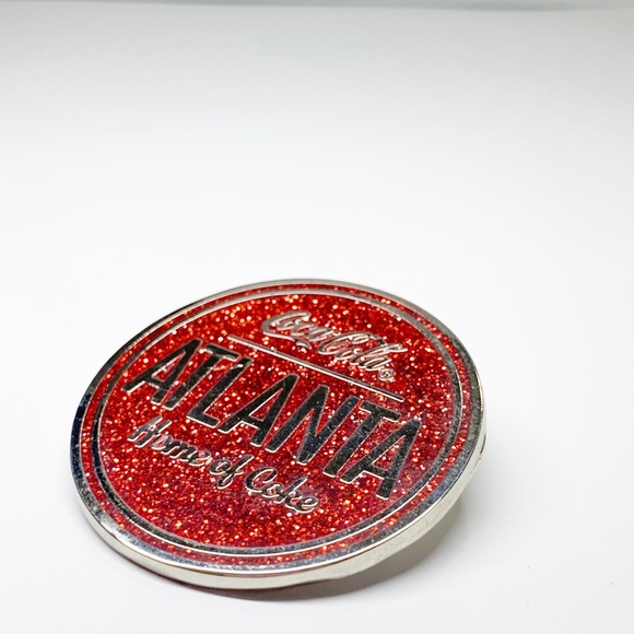 Vintage 2011 Atlanta Coca Cola Pin Trading Auth - Picture 6 of 11